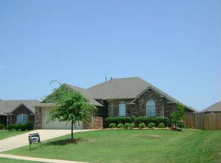 9803 N 99th Ct E, Owasso, OK 74055