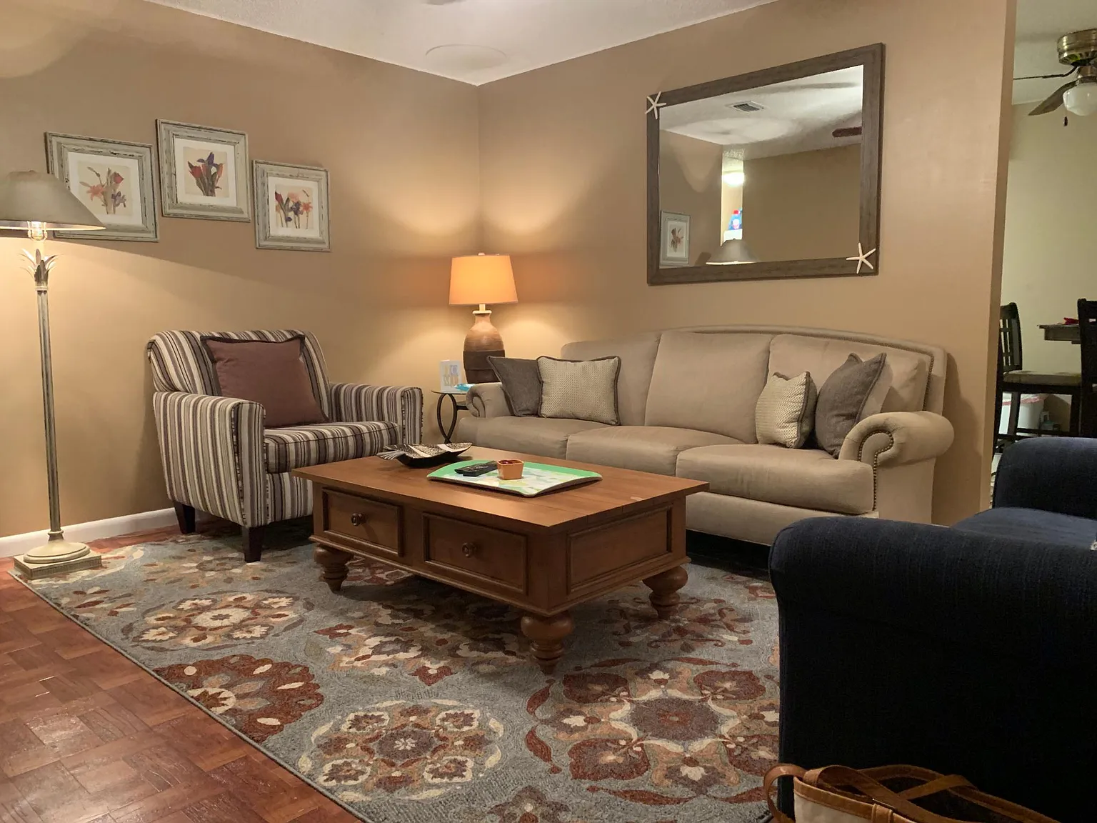 2 bed, 1200 sqft, $2,400 — Photo 1