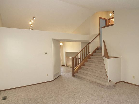 B - Living Room