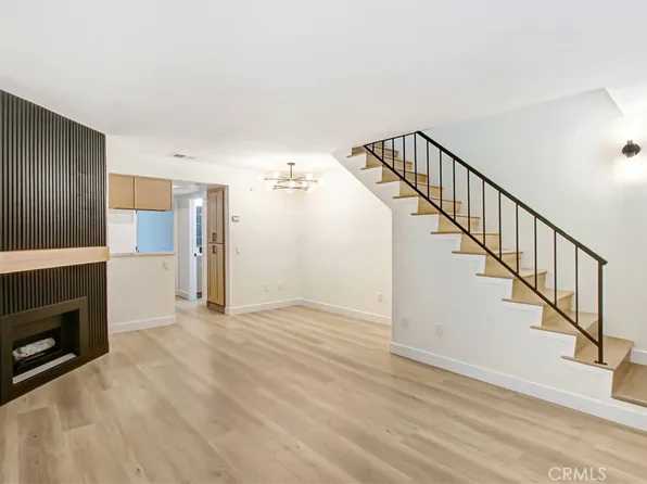 533 W 9th St, Upland, CA 91786