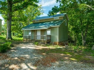 10485 Hopewell Rd, Silver Point, TN 38582