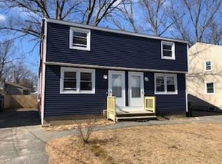 60-62 Humbert St, Springfield, MA 01109