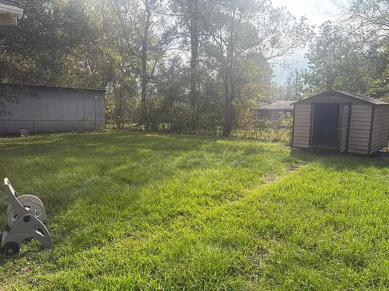 6744 Sumrall Dr — Photo 11