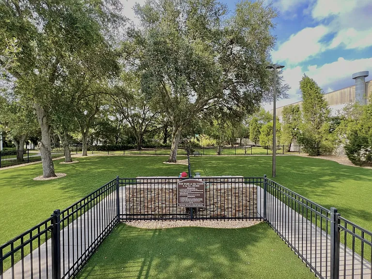 The Oasis at Brandon — Photo 45