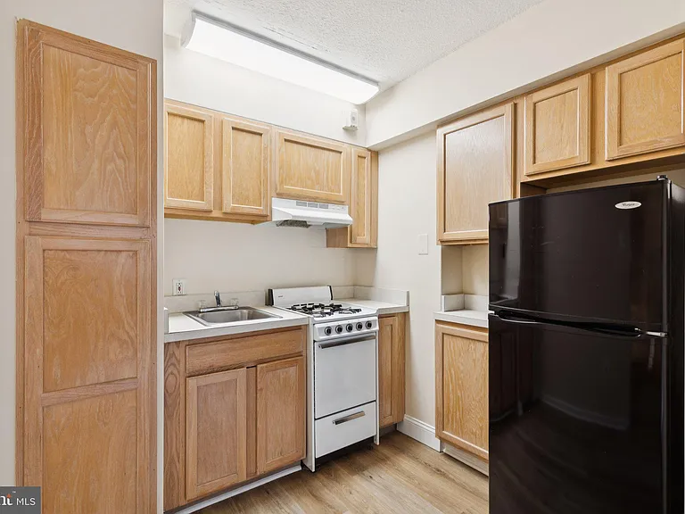 2101 Chestnut St #1521-R — Photo 10
