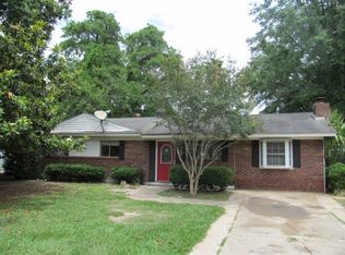 803 Essex Dr, Tallahassee, FL 32304