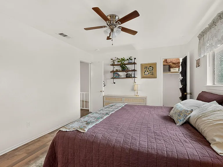 2613 Ektom Dr #C — Photo 6