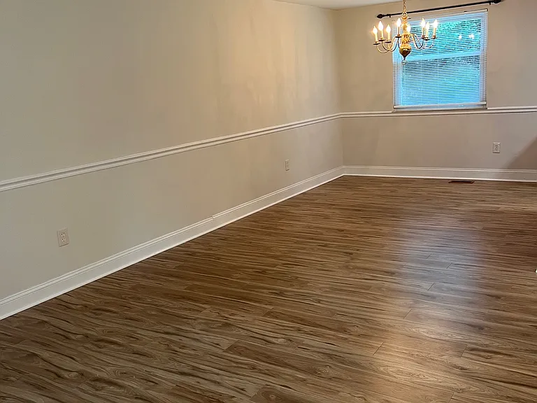 5435 The Bridle Path — Photo 8