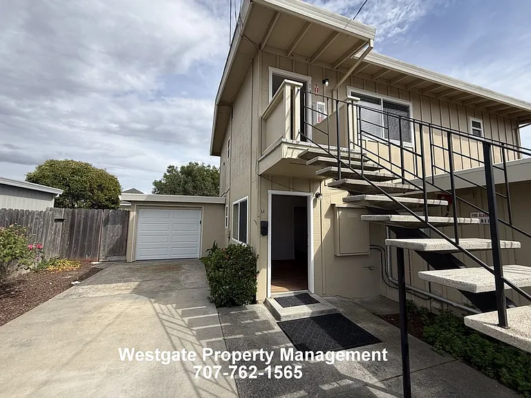 11 Alma Ct — Photo 12