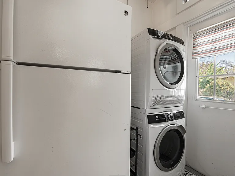 Service porch with refrigerator and wash/dryer