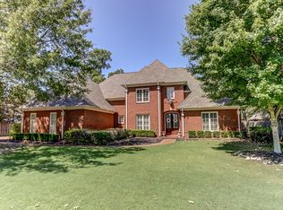 1833 Greystoke Ln, Collierville, TN 38017