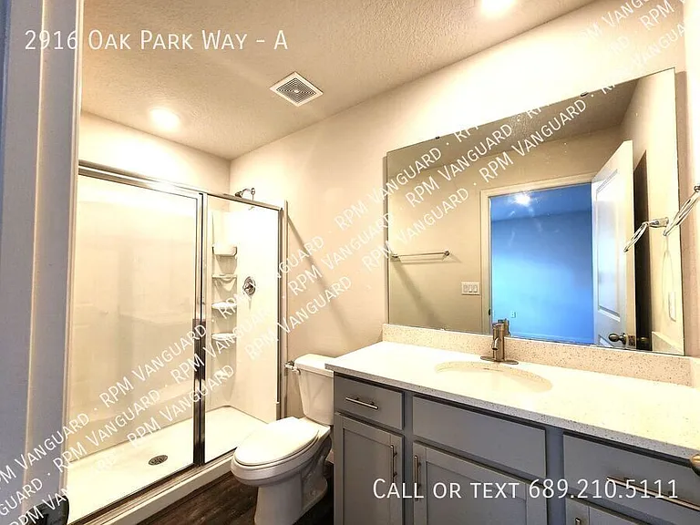 2916 Oak Park Way #A — Photo 12