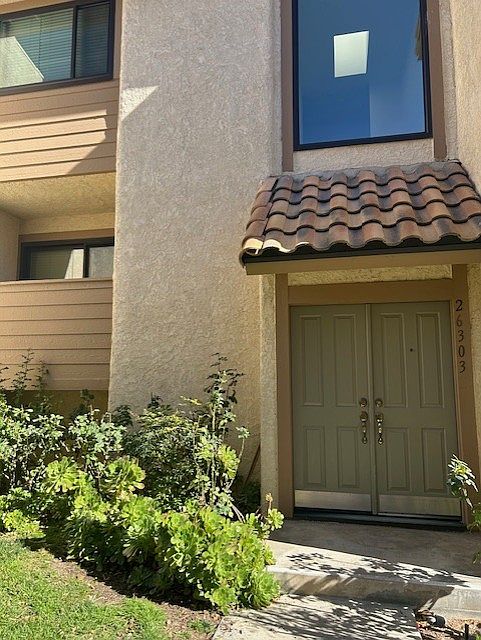 1st image of 26303 W Bravo Ln