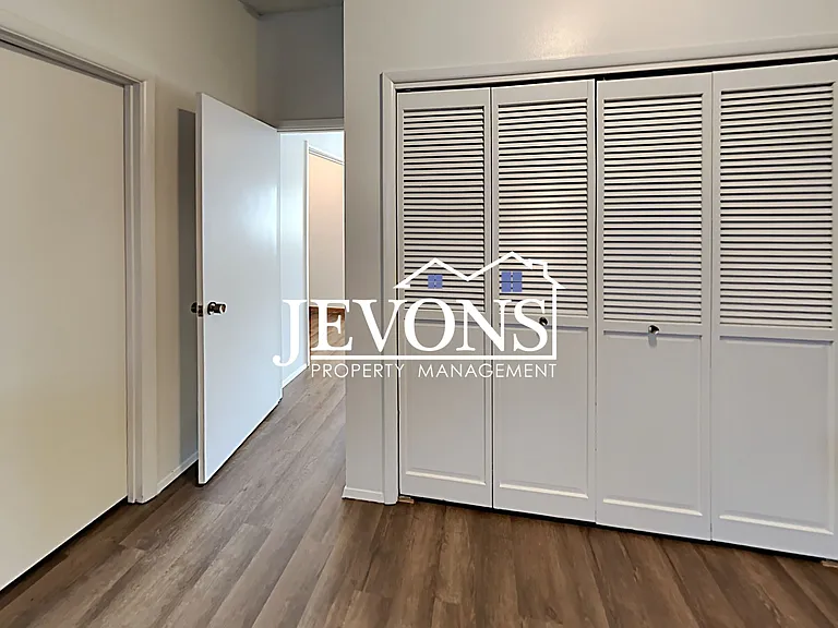 807 W Chestnut Ave #21 — Photo 15
