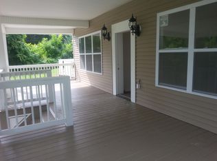 121 Brunswick Rd APT 4, Troy, NY 12180