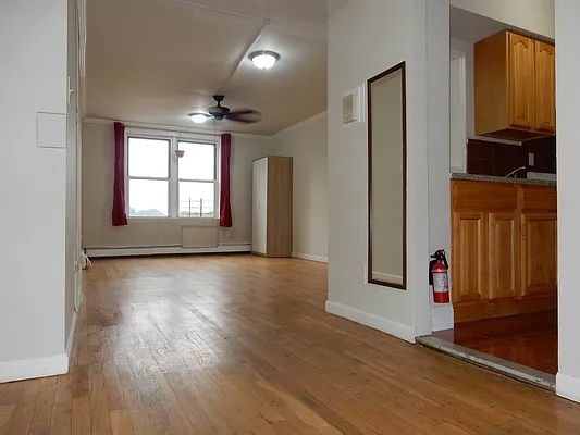 Rented by Crossings Realty | media 2