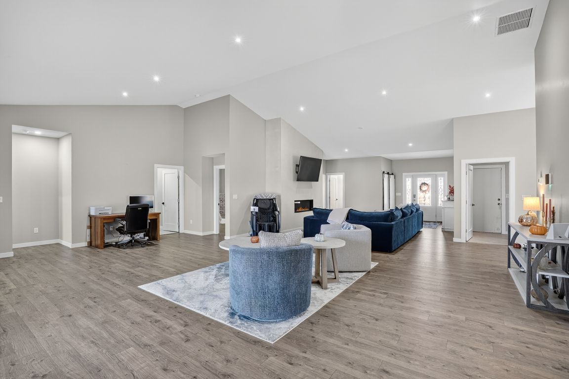 next background image