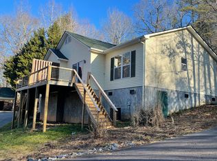 15 Tree Canopy Ln #B, Black Mountain, NC 28711