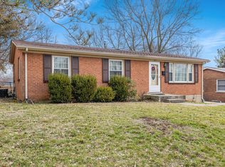 353 Nottingham Rd, Lexington, KY 40517