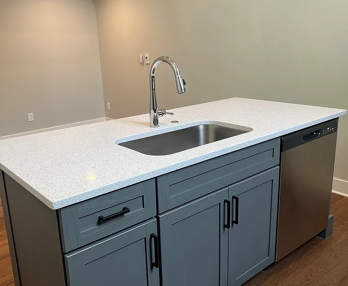 810 Plum St #2 — Photo 6