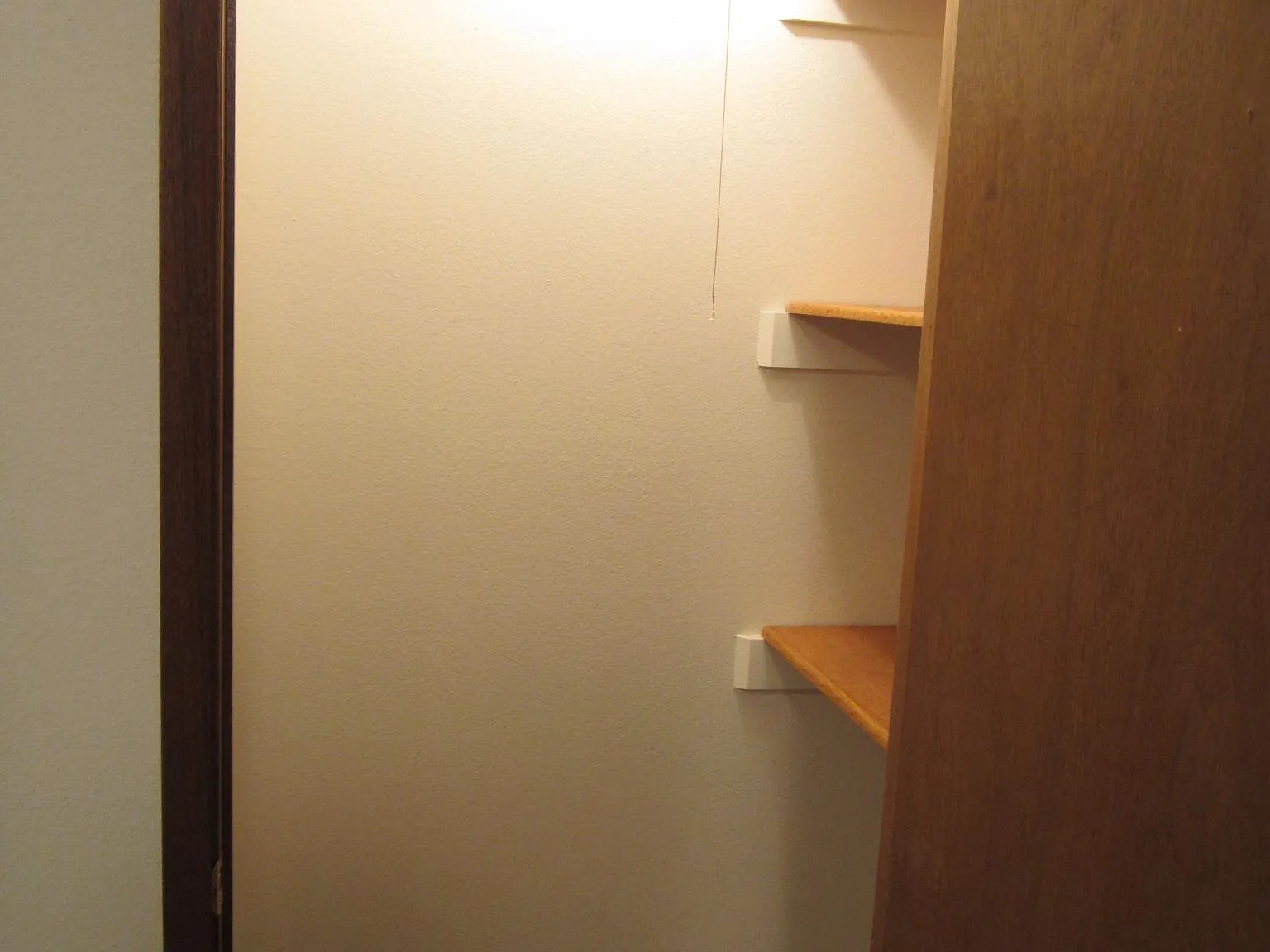 2 bed, $870 — Photo 4