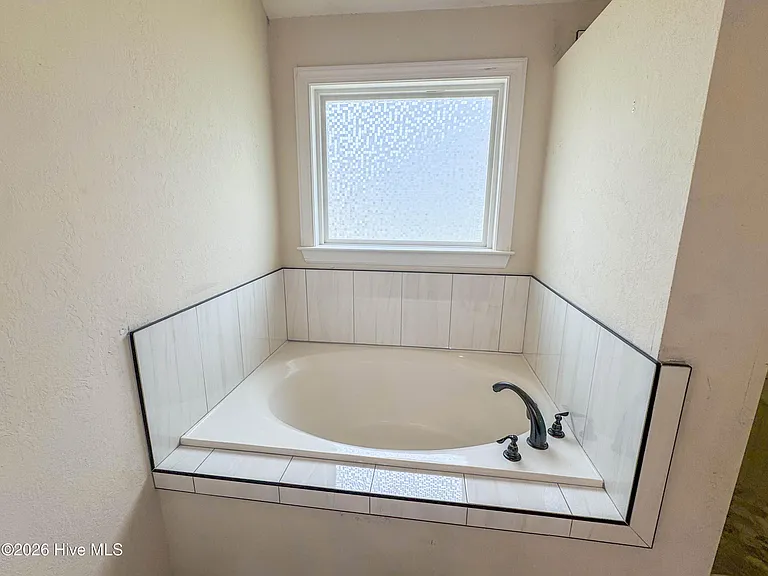 705 Neville St — Photo 27