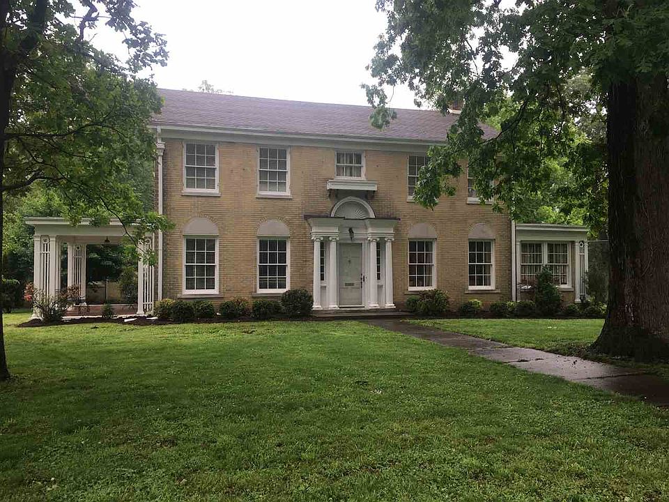 1st image of 615 Chapel Ct