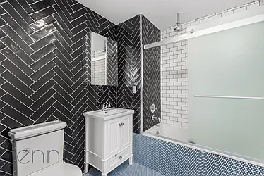 Rented by Rennit Inc.