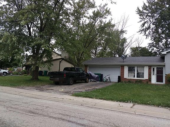 3rd image of 1002 Heartwood Ln