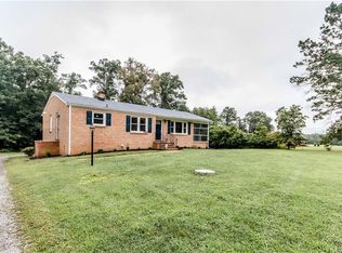 813 Old Wagner Rd, Petersburg, VA 23805