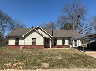349 E Pine St, Batesville, AR 72501