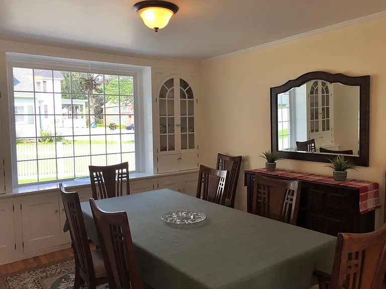 14 S Chestnut St — Photo 16