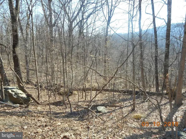 16 Dogwood Trl, Fairfield, PA 17320