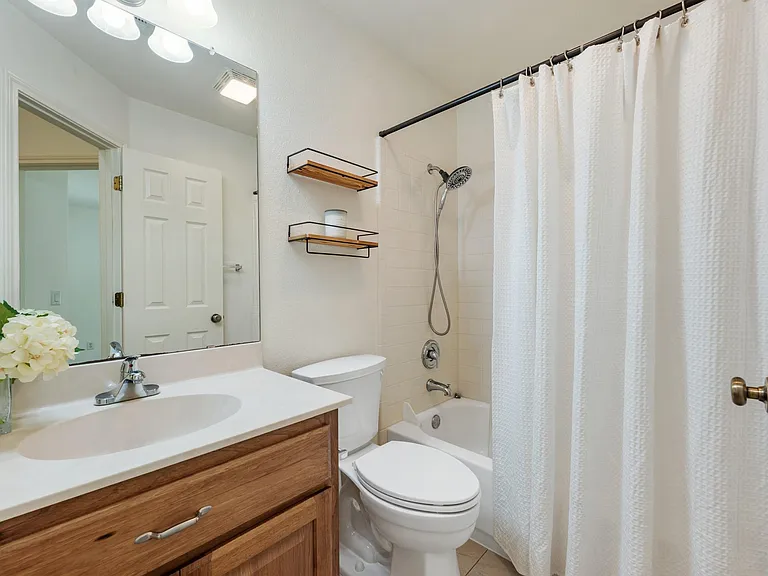 10114 Janet Loop — Photo 22
