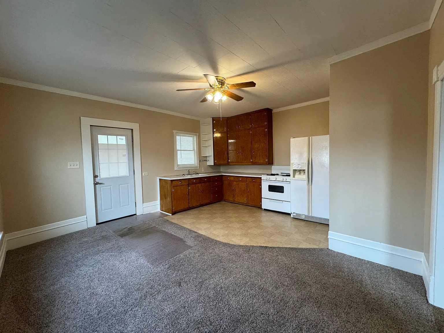 1 bed, 640 sqft, $850 — Photo 4