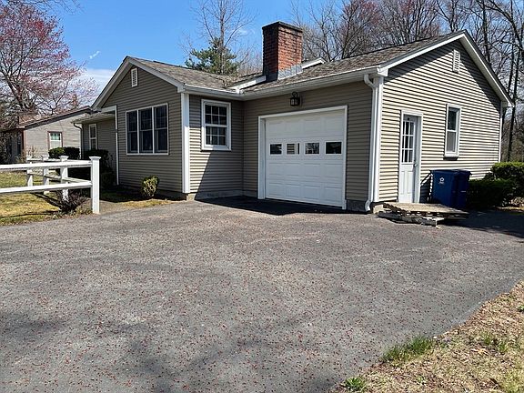 2nd image of 25 Piper Cross Rd