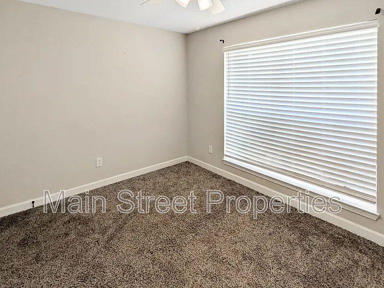 734 Marlinspike Dr — Photo 22