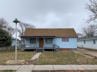 218 N 9th Ave, Sterling, CO 80751