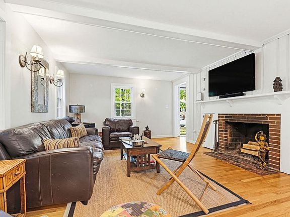 4th image of 49 Ashcroft Rd