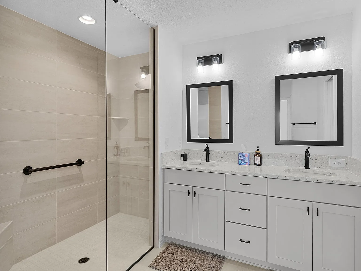 3 bed, 1500 sqft, $4,200 — Photo 3