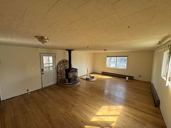 2nd image of 3444 Chelsea St