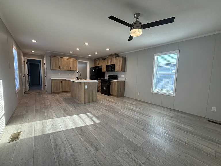 Carrington Pointe — Photo 47