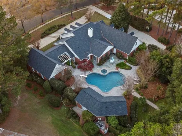 205 Glen Eagles Dr, Dothan, AL 36305