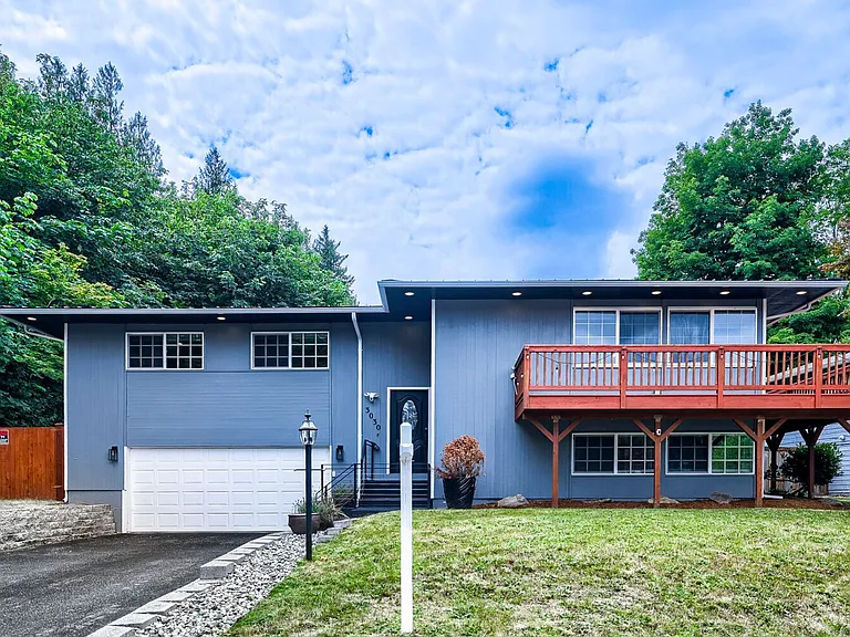 3030 Panaview Blvd — Photo 1