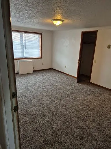 360 E Rosewood Ave — Photo 3