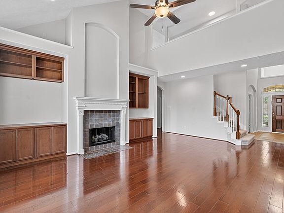 5th image of 22 Frontera Cir