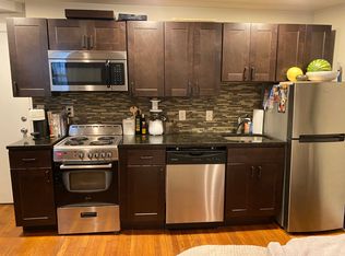 1525 Spruce St #4E, Philadelphia, PA 19102
