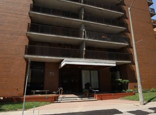 475 Laurier Ave W #1006, Ottawa, ON K1R7X1