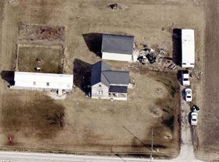 10295 W Salem Carroll Rd, Oak Harbor, OH 43449