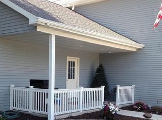 27644 115th St, Trevor, WI 53179